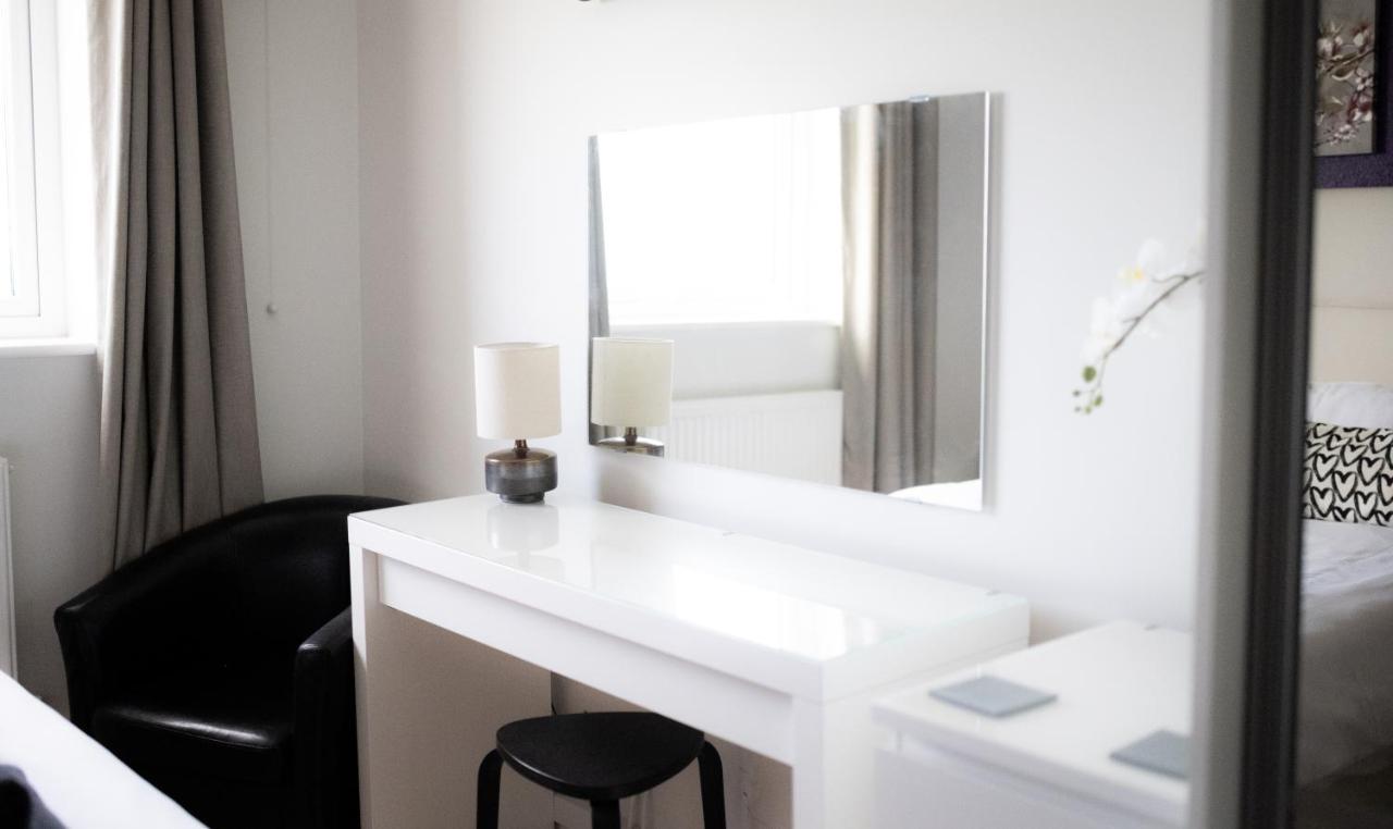 Stunning Sea Views, Luxury Apartment Beaches & Restaurants Are A Short Walk Away Newquay  Luaran gambar