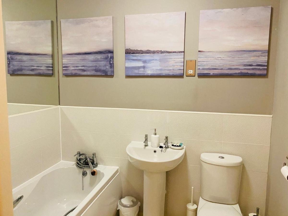 Stunning Sea Views, Luxury Apartment Beaches & Restaurants Are A Short Walk Away Newquay  Luaran gambar